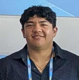Adrian Contreras, Undergraduate Researcher